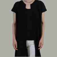 黒のロングベスト