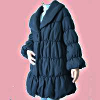 袖を短くした中綿コート