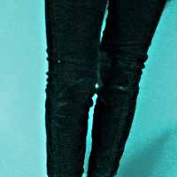 膝当てを付けた子供ズボン